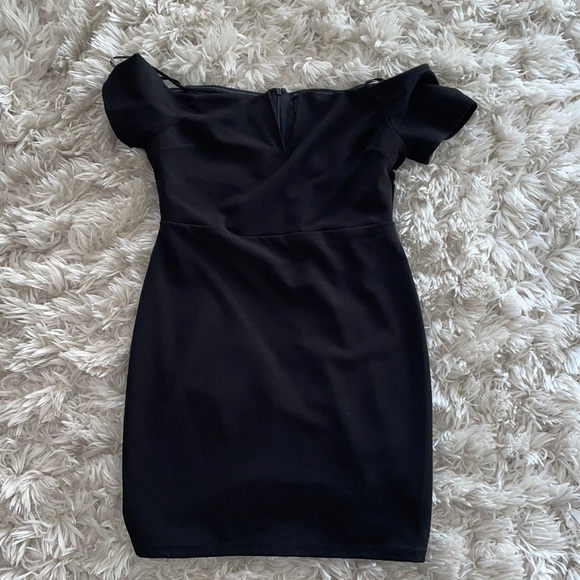 Lulus Cheers to This Black Off-the-Shoulder Bodycon Dress Size L - Picture 2 of 8